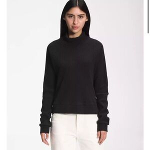 North Face Women's Long-Sleeve Mock Neck Chabot